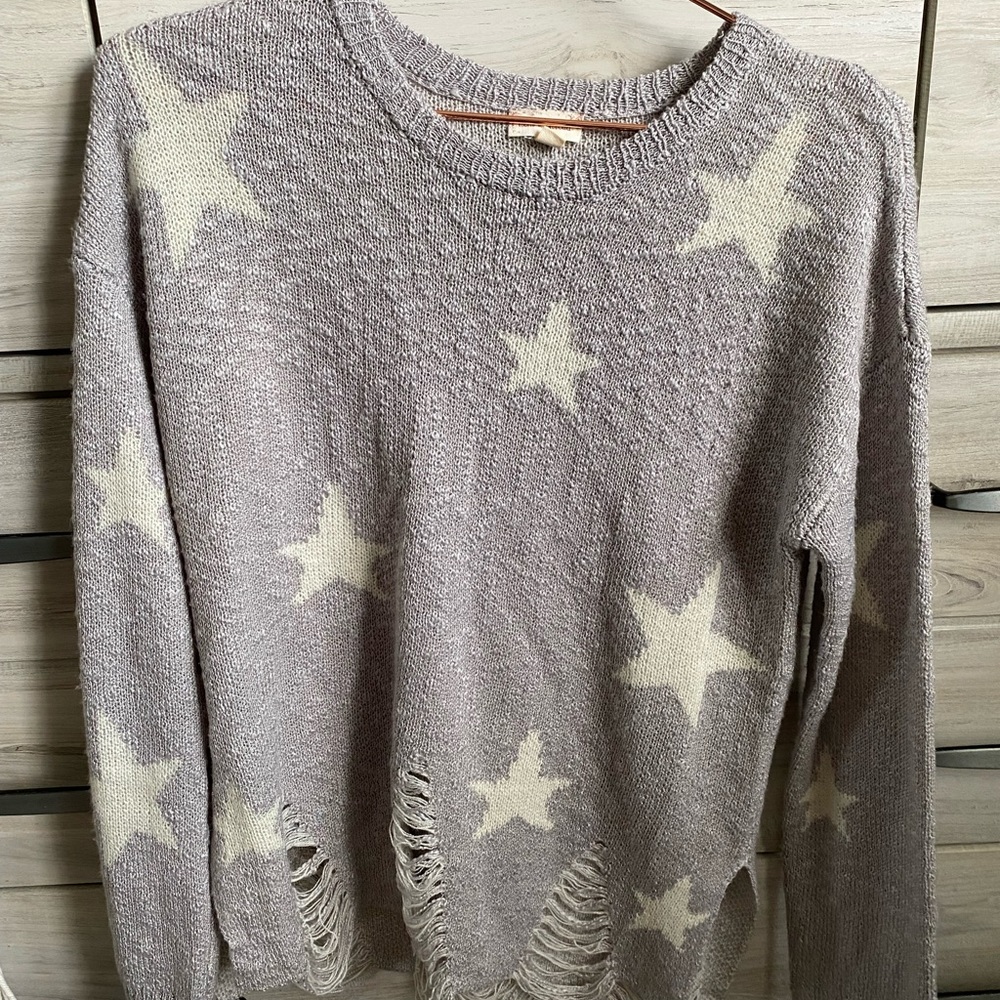 Distressed Star Boutique Sweater Hem and Thread